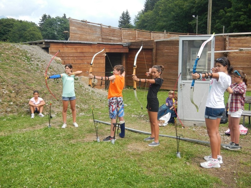 Village Camps International Summer Camp Leysin, Switzerland 2025-08-09 https://www.villagecamps.com/journals_admin/images/692-13-archery (24).jpg